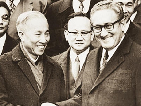 Henry Kissinger e Le Duc Tho, 26 Ottobre 1972
